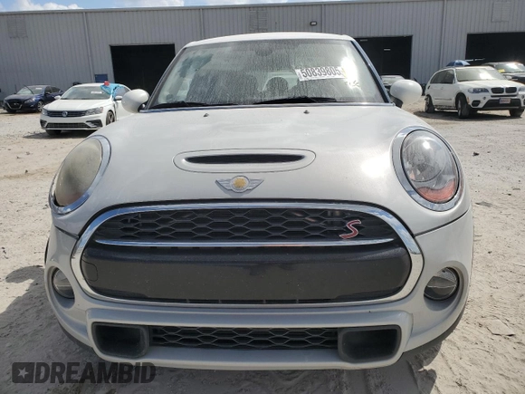 2016 MINI Hardtop 4 Door S z VIN WMWXU3C51G2D28635, wystawiony jako Copart lot #50839805 z przebiegiem 76 274 mil mil oraz Szkoda całkowita • Salvage title. Historia ofert i sprzedaży dostępna na DreamBid. Obrazek 5.