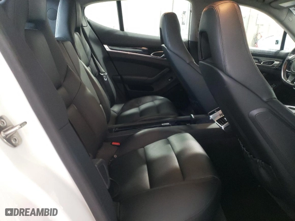 2014 Porsche Panamera S E-Hybrid with VIN WP0AD2A76EL044901, listed as a Copart auction lot 72330484 with 109,891 mi miles and Salvage Title. Bid and sale history available at carsss.com. Image 10.