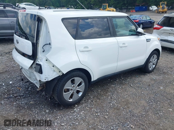 2016 Kia Soul z VIN KNDJN2A23G7362505, wystawiony jako IAAI lot #42280947 z przebiegiem 126 029 mil mil oraz . Historia ofert i sprzedaży dostępna na DreamBid. Obrazek 4.