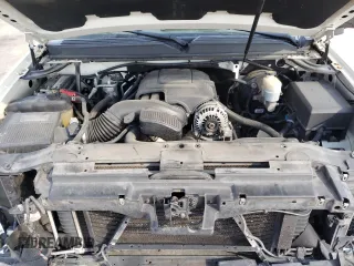 2011 GMC Yukon SLT with VIN 1GKS2CE03BR364350, listed as a Copart auction lot 46996275 with 176,977 mi miles and Salvage Title. Bid and sale history available at carsss.com. Image 12.