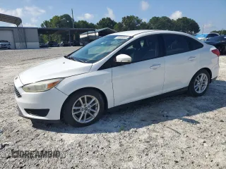 2015 Ford Focus SE with VIN 1FADP3F22FL218056, listed as a Copart auction lot 63093805 with 145,824 mi miles and Clean title. Bid and sale history available at DreamBid. Image 1.
