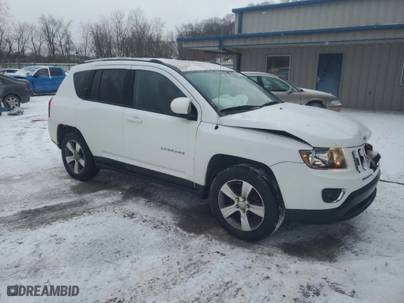 2017 Jeep Compass High Altitude with VIN 1C4NJDEB1HD110564, listed as a Copart auction lot 46025385 with 124,618 mi miles and Salvage Title. Bid and sale history available at carsss.com. Image 4.