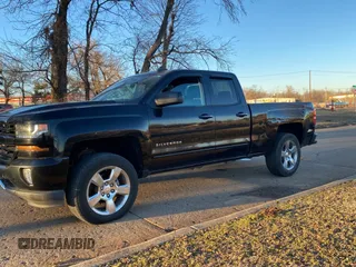 2017 Chevrolet Silverado 1500 LT with VIN 1GCVKREC9HZ106560, listed as a Copart auction lot 42453835 with 145,763 mi miles and Clean Title. Bid and sale history available at carsss.com. Image 2.