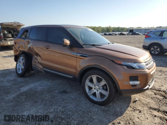 2015 Land Rover Range Rover Evoque Pure Plus z VIN SALVP2BG9FH012478, wystawiony jako Copart lot #52058715 z przebiegiem 141 430 mil mil oraz Szkoda całkowita • Salvage title. Historia ofert i sprzedaży dostępna na DreamBid. Obrazek 4.
