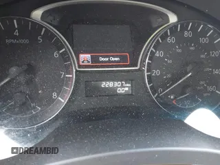 2014 Nissan Altima 2.5 with VIN 1N4AL3AP2EC165035, listed as a IAAI auction lot 41552228 with 228,307 mi miles and . Bid and sale history available at DreamBid. Image 7.