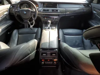 2015 BMW 7 Series 740i с VIN WBAYA6C59FD827049, выставлен на аукционе Copart как лот 43316645 с пробегом 97 677 миль миль и Списание • Salvage title. История ставок и продаж доступна на DreamBid. Изображение 8.