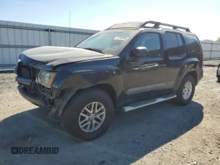 2014 Nissan Xterra S z VIN 5N1AN0NU4EN810738, wystawiony jako Copart lot #75739724 z przebiegiem 140 383 mil mil oraz Szkoda całkowita • Salvage title. Historia ofert i sprzedaży dostępna na DreamBid. Obrazek 1.