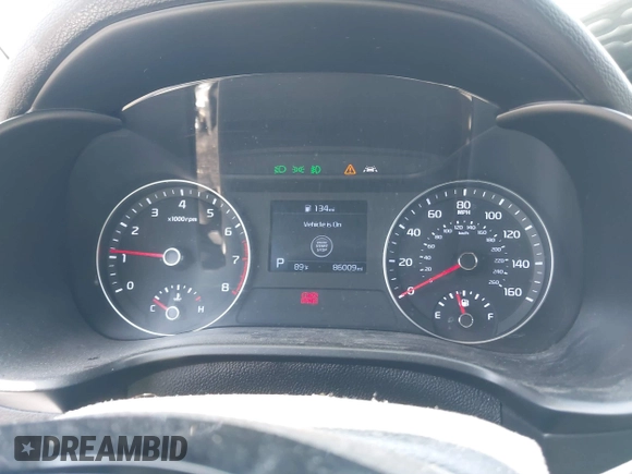 2021 Kia Forte GT-Line z VIN 3KPF34AD9ME264373, wystawiony jako IAAI lot #42460813 z przebiegiem 86 009 mil mil oraz . Historia ofert i sprzedaży dostępna na DreamBid. Obrazek 7.