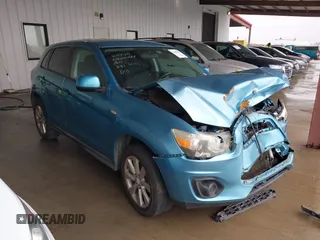 2014 Mitsubishi Outlander Sport ES with VIN 4A4AP3AU5EE028818, listed as a IAAI auction lot 41465951 with 119,577 mi miles. Bid and sale history available at carsss.com. Image 1.