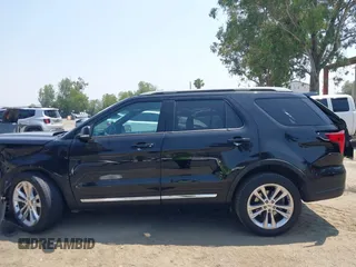 2019 Ford Explorer XLT z VIN 1FM5K7D85KGA73010, wystawiony jako IAAI lot #42397982 z przebiegiem 80 885 mil mil oraz . Historia ofert i sprzedaży dostępna na DreamBid. Obrazek 14.