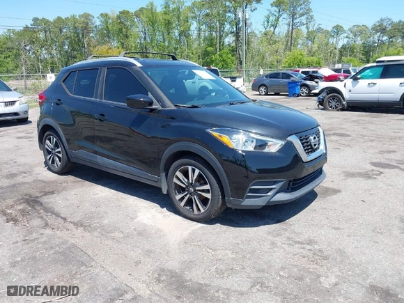 2018 Nissan Kicks SV with VIN 3N1CP5CU6JL533630, listed as a IAAI auction lot 42042097 with 165,299 mi miles. Bid and sale history available at carsss.com. Image 1.