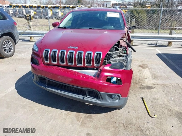 2017 Jeep Cherokee Latitude with VIN 1C4PJMCB7HD224256, listed as a IAAI auction lot 41777790 with 115,317 mi miles. Bid and sale history available at carsss.com. Image 12.