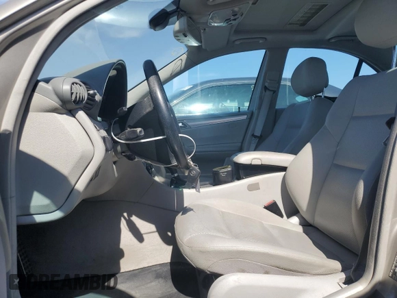 2006 Mercedes-Benz C 230 Sport с VIN WDBRF52H56E022348, выставлен на аукционе Copart как лот 58210695 с пробегом 97 325 миль миль и Списание • Salvage title. История ставок и продаж доступна на DreamBid. Изображение 7.