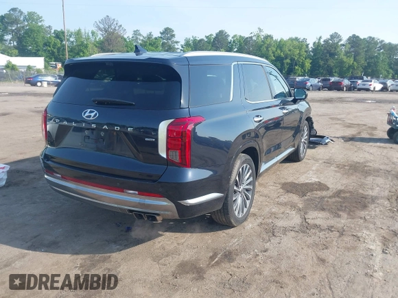 2024 Hyundai Palisade Calligraphy z VIN KM8R7DGE8RU690142, wystawiony jako IAAI lot #42287215 z przebiegiem 28 603 mil mil oraz . Historia ofert i sprzedaży dostępna na DreamBid. Obrazek 4.