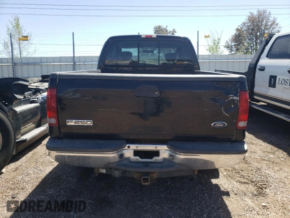 2006 Ford Super Duty F-250 XL with VIN 1FTSX21P56EB21131, listed as a Copart auction lot 53241895 with 0 mi miles and Salvage Title. Bid and sale history available at carsss.com. Image 6.