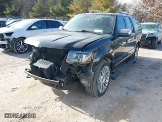 2017 Lincoln Navigator L Reserve with VIN 5LMJJ3LT6HEL11156, listed as a IAAI auction lot 41466279 with 135,102 mi miles. Bid and sale history available at carsss.com. Image 17.