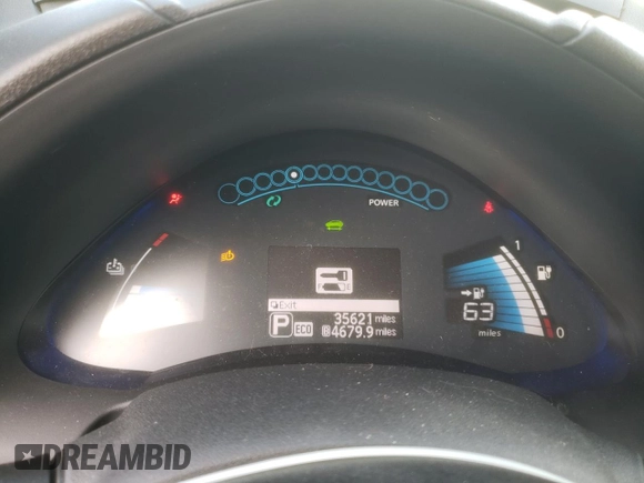 2015 Nissan LEAF SV with VIN 1N4AZ0CP1FC317091, listed as a Copart auction lot 71909263 with 35,621 mi miles. Bid and sale history available at carsss.com. Image 9.