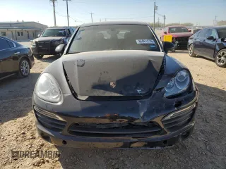 2014 Porsche Cayenne S with VIN WP1AB2A23ELA59140, listed as a Copart auction lot 86061274 with Not provided miles and Salvage title. Bid and sale history available at DreamBid. Image 5.