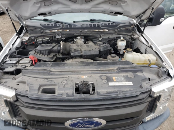 2019 Ford Super Duty F-250 SRW XL with VIN 1FTBF2A6XKED15562, listed as a Copart auction lot 82932494 with 135,064 mi miles and Clean Title. Bid and sale history available at carsss.com. Image 11.