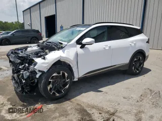 2025 Kia Sportage SX-Prestige z VIN 5XYK53DF8SG305091, wystawiony jako Copart lot #58305215 z przebiegiem 2 603 mil mil oraz Nie do naprawy • Non repairable. Historia ofert i sprzedaży dostępna na DreamBid. Obrazek 1.