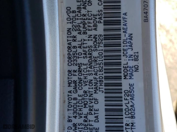 2001 Lexus IS 300 with VIN JTHBD182510017529, listed as a Copart auction lot 64518724 with 252,131 mi miles and Salvage Title. Bid and sale history available at carsss.com. Image 12.