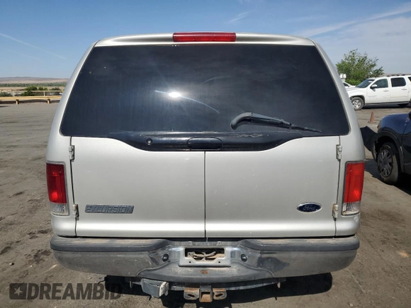 2005 Ford Excursion Special Serv with VIN 1FMNU40L65ED39878, listed as a Copart auction lot 54685155 with 182,866 mi miles and Clean Title. Bid and sale history available at DreamBid. Image 6.