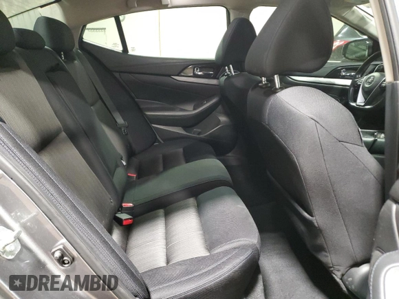 2017 Nissan Maxima SV with VIN 1N4AA6AP3HC455571, listed as a Copart auction lot 44523585 with 103,771 mi miles and Salvage Title. Bid and sale history available at DreamBid. Image 10.