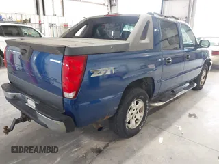 2004 Chevrolet Avalanche z VIN 3GNEK12TX4G183722, wystawiony jako IAAI lot #42376758 z przebiegiem 334 800 mil mil oraz . Historia ofert i sprzedaży dostępna na DreamBid. Obrazek 4.