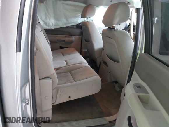 2010 GMC Sierra 1500 SLE z VIN 3GTRCVE09AG203731, wystawiony jako IAAI lot #41593779 z przebiegiem 192 576 mil mil oraz . Historia ofert i sprzedaży dostępna na DreamBid. Obrazek 8.
