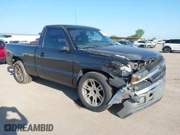 2005 Chevrolet Silverado 1500 with VIN 1GCEC14X25Z184256, listed as a IAAI auction lot 39455690 with 153,986 mi miles and . Bid and sale history available at DreamBid. Image 1.