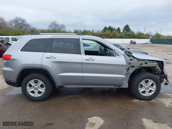 2015 Jeep Grand Cherokee Altitude with VIN 1C4RJFAG0FC657942, listed as a IAAI auction lot 41899793 with 102,277 mi miles. Bid and sale history available at carsss.com. Image 14.