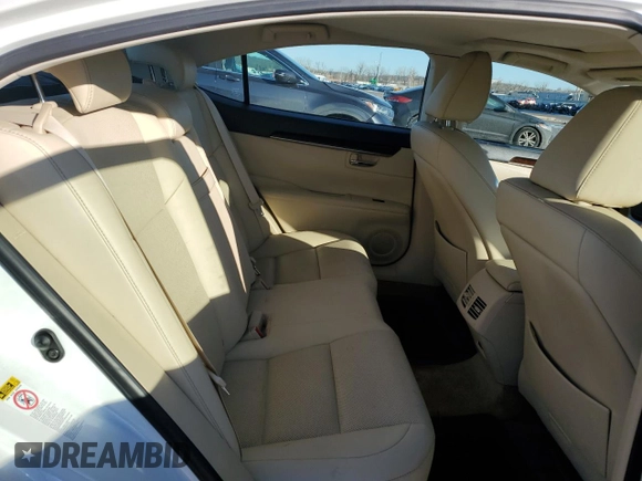 2014 Lexus ES 330 z VIN JTHBK1GG9E2118683, wystawiony jako Copart lot #88669845 z przebiegiem 113 048 mil mil oraz Nie do naprawy • Non repairable. Historia ofert i sprzedaży dostępna na DreamBid. Obrazek 10.