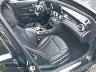 2015 Mercedes-Benz C-Class C 300 Luxury with VIN 55SWF4KB0FU061257, listed as a IAAI auction lot 41573625 with 87,736 mi miles. Bid and sale history available at carsss.com. Image 5.