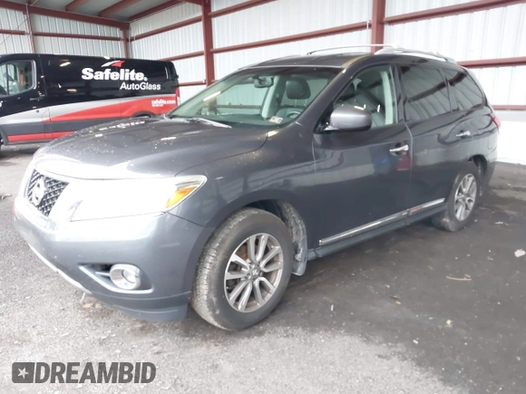 2013 Nissan Pathfinder SV with VIN 5N1AR2MM8DC670849, listed as a IAAI auction lot 41092668 with 193,319 mi miles. Bid and sale history available at carsss.com. Image 2.