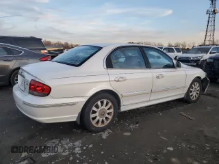2003 Hyundai Sonata GLS with VIN KMHWF35HX3A756776, listed as a Copart auction lot 86134954 with 100,605 mi miles and Salvage Title. Bid and sale history available at carsss.com. Image 3.