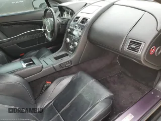 2009 Aston Martin Vantage z VIN SCFBF04CX9GD11942, wystawiony jako Copart lot #43771214 z przebiegiem 52 730 mil mil oraz . Historia ofert i sprzedaży dostępna na DreamBid. Obrazek 8.