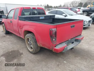 2004 Chevrolet Colorado LS ZQ8 with VIN 1GCCS196348188427, listed as a IAAI auction lot 41493119 with 121,487 mi miles. Bid and sale history available at carsss.com. Image 3.