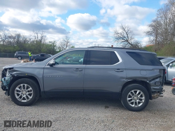 2021 Chevrolet Traverse LT Cloth with VIN 1GNEVGKW1MJ214200, listed as a IAAI auction lot 42021901 with 69,118 mi miles. Bid and sale history available at carsss.com. Image 15.
