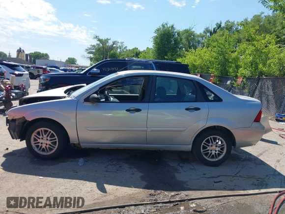 2007 Ford Focus S with VIN 1FAFP34N47W188757, listed as a IAAI auction lot 42319572 with 197,091 mi miles and . Bid and sale history available at DreamBid. Image 15.