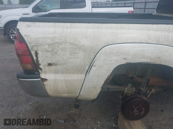 2006 Toyota Tacoma PreRunner with VIN 5TETU62N46Z221834, listed as a IAAI auction lot 42012821 with 251,144 mi miles and . Bid and sale history available at DreamBid. Image 19.