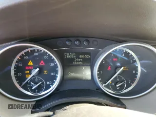 2011 Mercedes-Benz R-Class R 350 with VIN 4JGCB6FE9BA115816, listed as a Copart auction lot 43312665 with 21,095 mi miles and Clean Title. Bid and sale history available at carsss.com. Image 9.