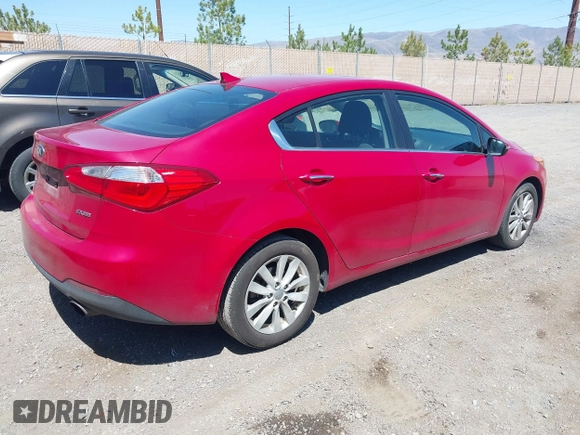 2014 Kia Forte EX with VIN KNAFX4A84E5085384, listed as a IAAI auction lot 42171849 with 138,997 mi miles. Bid and sale history available at carsss.com. Image 4.
