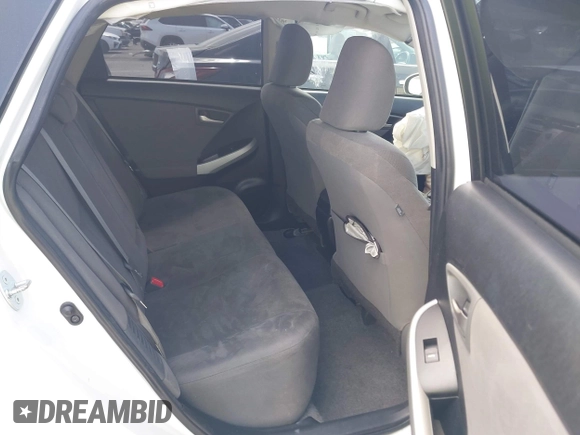 2014 Toyota Prius z VIN JTDKN3DP6E3050927, wystawiony jako IAAI lot #41871777 z przebiegiem 155 040 mil mil oraz . Historia ofert i sprzedaży dostępna na DreamBid. Obrazek 8.