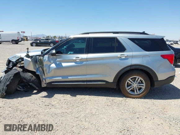 2023 Ford Explorer XLT с VIN 1FMSK8DH9PGA13716, выставлен на аукционе IAAI как лот 42054170 с пробегом 27 243 миль миль и . История ставок и продаж доступна на DreamBid. Изображение 14.