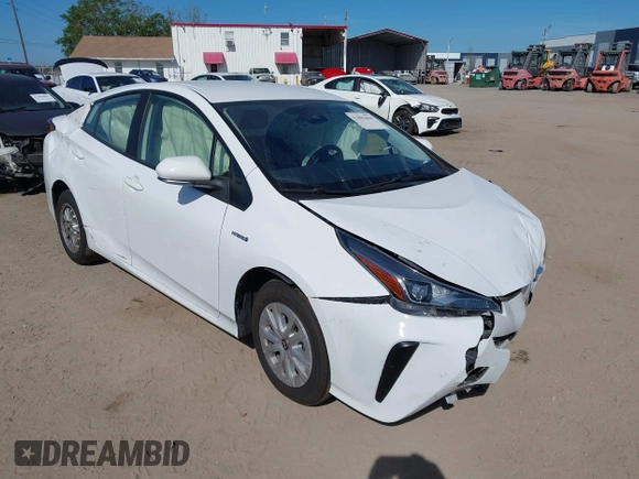 2021 Toyota Prius L Eco with VIN JTDKAMFU2M3147562, listed as a IAAI auction lot 41882066 with 99,491 mi miles. Bid and sale history available at carsss.com. Image 1.