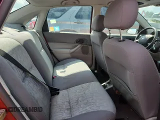 2005 Ford Focus S с VIN 1FAFP34N85W187592, выставлен на аукционе Copart как лот 64759925 с пробегом 27 051 миль миль и Чистый • Clean title. История ставок и продаж доступна на DreamBid. Изображение 10.