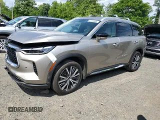 2024 Infiniti QX60 Sensory z VIN 5N1DL1GS5RC335283, wystawiony jako Copart lot #65568605 z przebiegiem 15 104 mil mil oraz Szkoda całkowita • Salvage title. Historia ofert i sprzedaży dostępna na DreamBid. Obrazek 1.