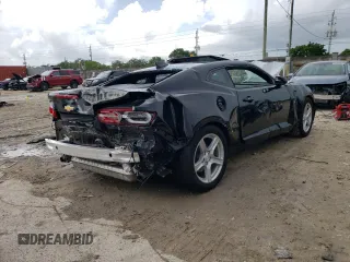 2022 Chevrolet Camaro 1LT with VIN 1G1FB1RX3N0126198, listed as a Copart auction lot 60624623 with 20,489 mi miles. Bid and sale history available at carsss.com. Image 3.