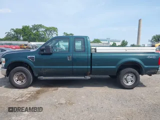 2010 Ford F-250 XL z VIN 1FTSX2B55AEB34547, wystawiony jako IAAI lot #42579306 z przebiegiem 125 938 mil mil oraz . Historia ofert i sprzedaży dostępna na DreamBid. Obrazek 14.