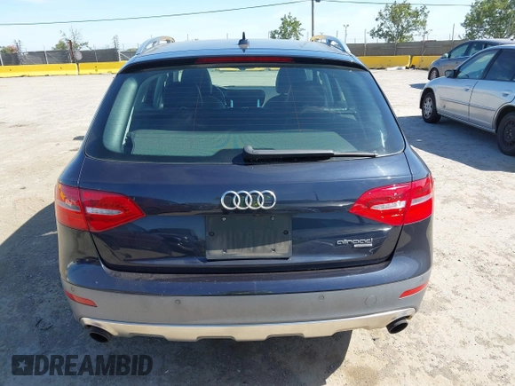 2014 Audi allroad A4 Premium Plus z VIN WA1UFAFL1EA151304, wystawiony jako IAAI lot #42387022 z przebiegiem 98 225 mil mil oraz . Historia ofert i sprzedaży dostępna na DreamBid. Obrazek 16.